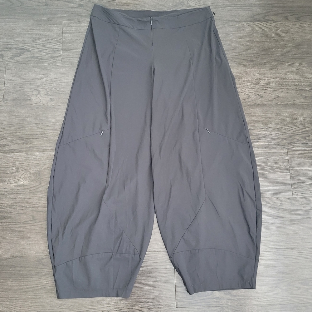 Elegant Porto  Charcoal Barrel Leg Pants